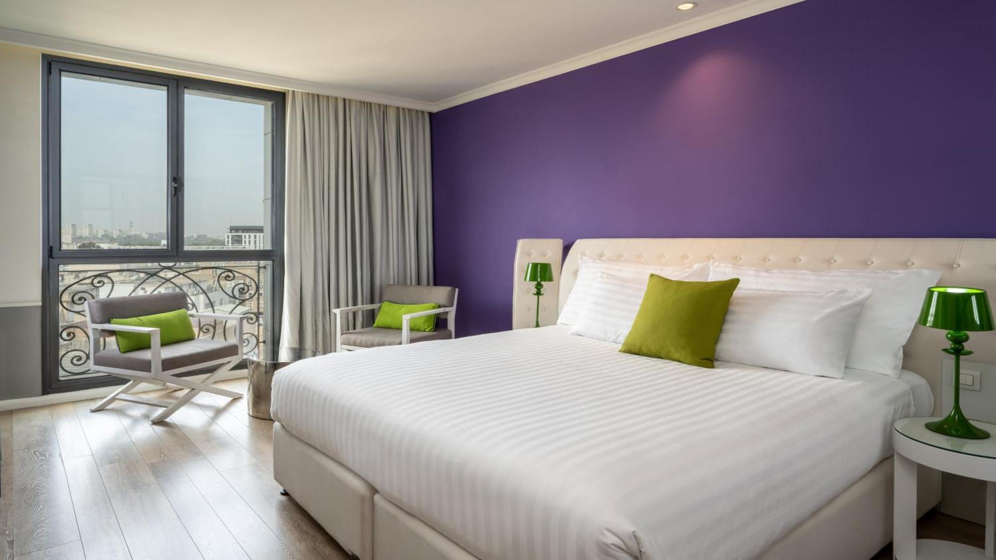 Hotel Indigo Tel Aviv - Diamond District By Ihg Giv'atayim Екстериор снимка Deluxe Room